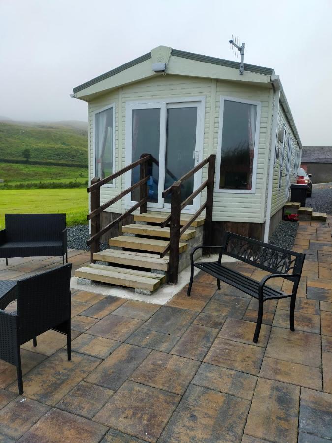 Slieve Croob Cosy Caravan Finnis Esterno foto